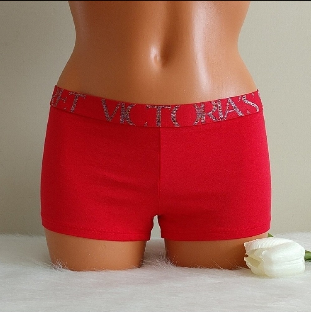 Size S🌺 VICTORIA'S SECRET SHORTIE.nwt - Picture 1 of 3